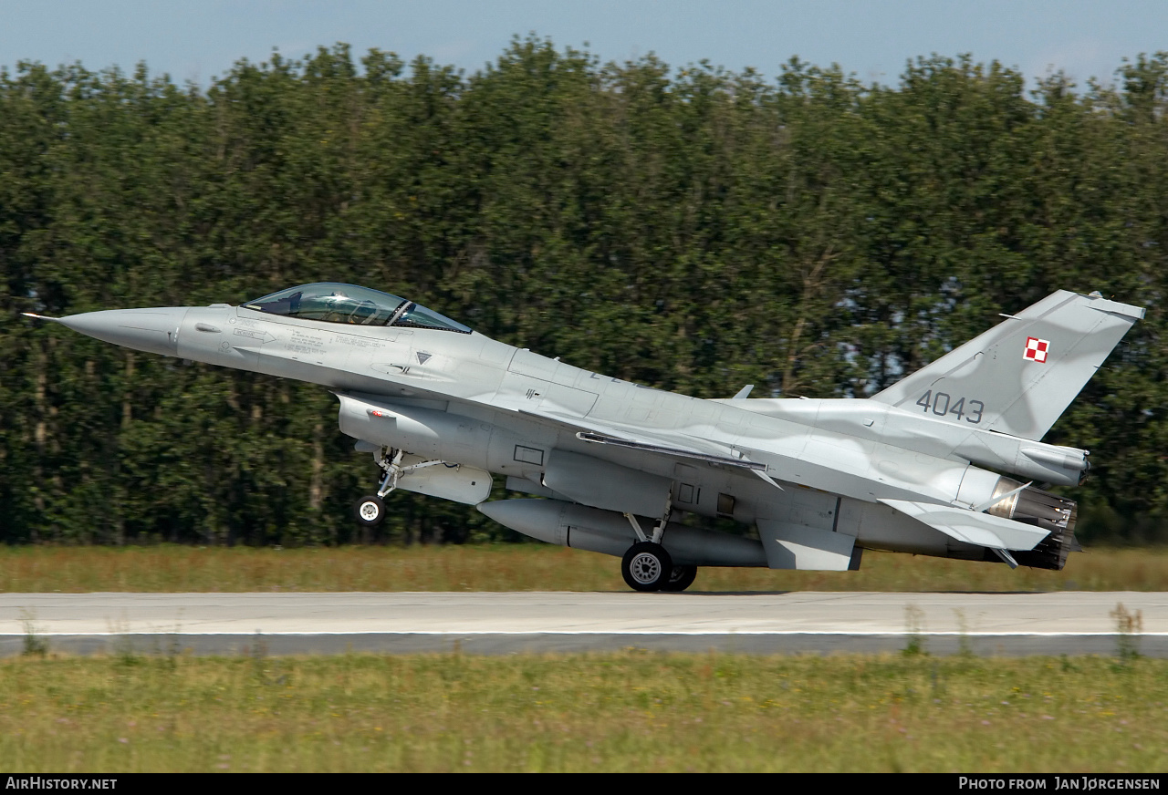 Aircraft Photo of 4043 | Lockheed Martin F-16C Fighting Falcon | Poland - Air Force | AirHistory.net #636747