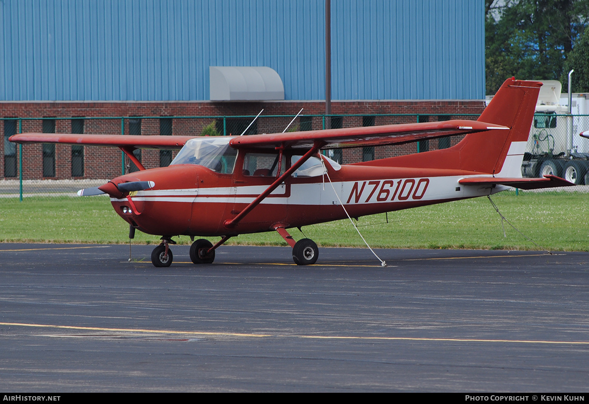 Aircraft Photo of N76100 | Cessna 172N Skyhawk | AirHistory.net #636756