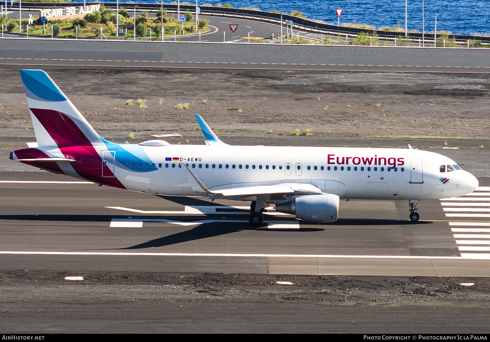 Aircraft Photo of D-AEWU | Airbus A320-214 | Eurowings | AirHistory.net #636785