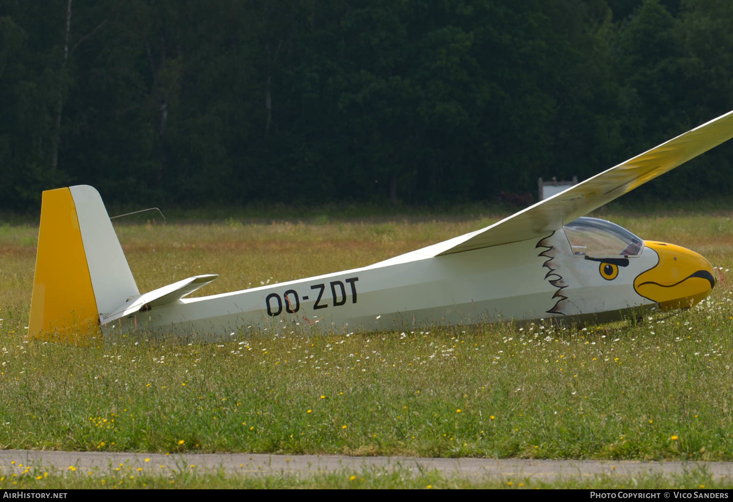 Aircraft Photo of OO-ZDT | Schleicher K-8B | AirHistory.net #636807