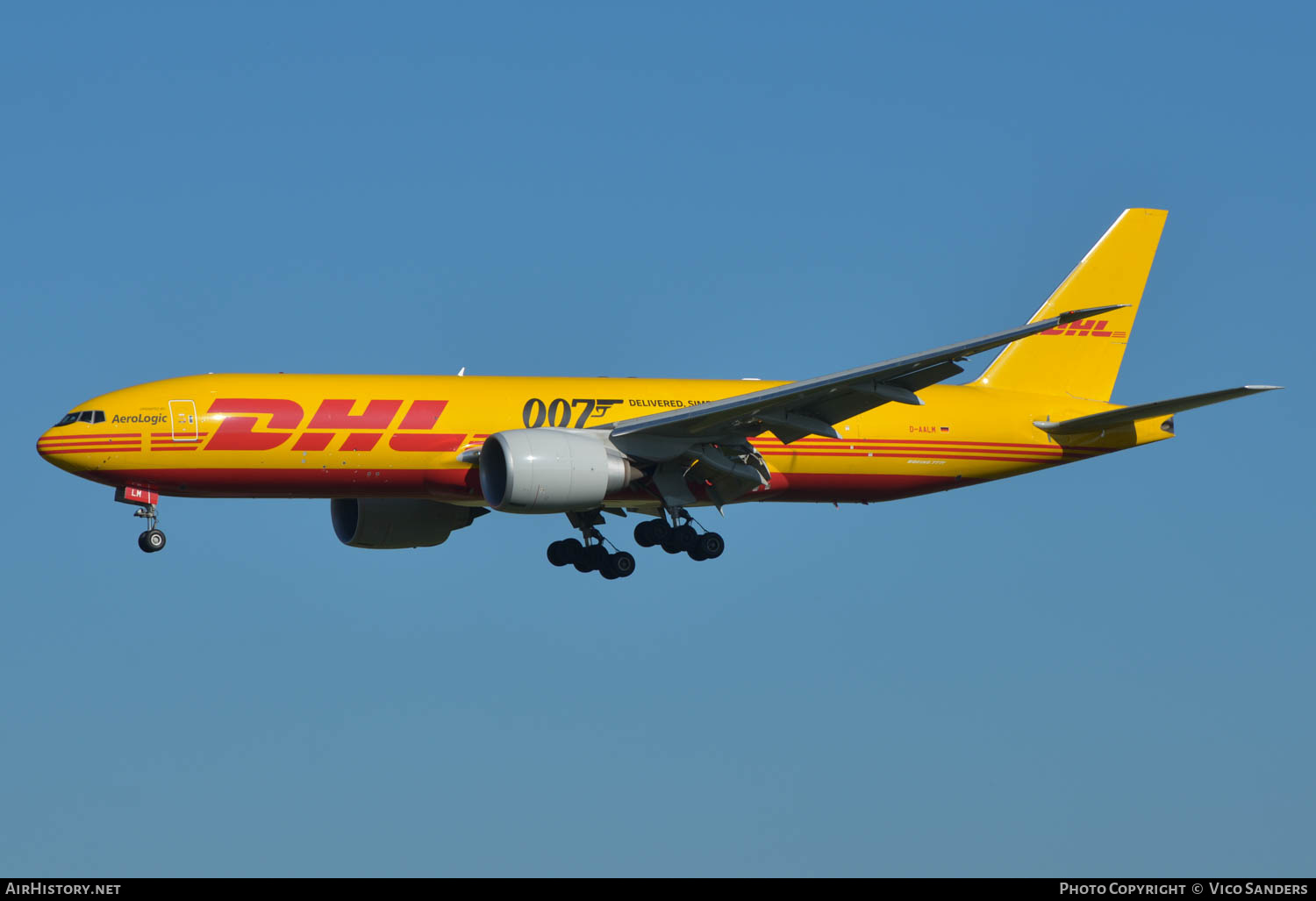 Aircraft Photo of D-AALM | Boeing 777-F | DHL International | AirHistory.net #636852