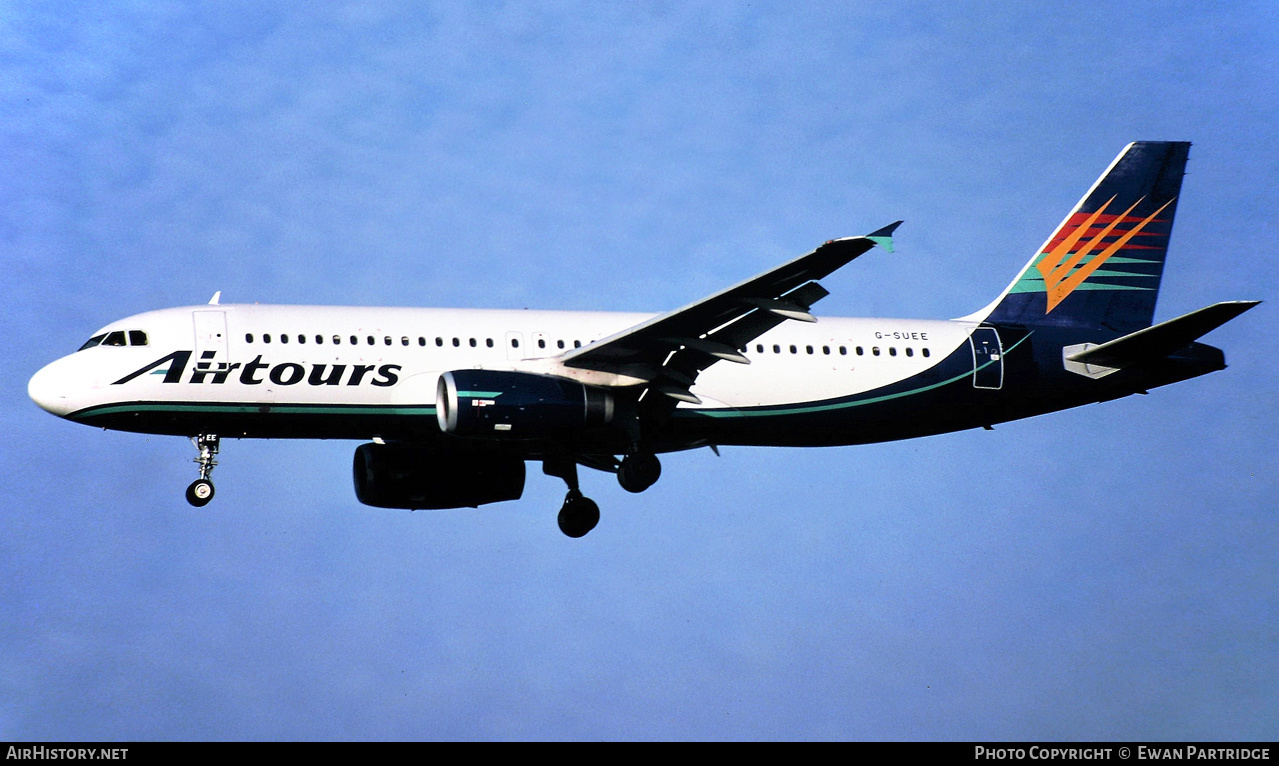 Aircraft Photo of G-SUEE | Airbus A320-231 | Airtours International | AirHistory.net #636875