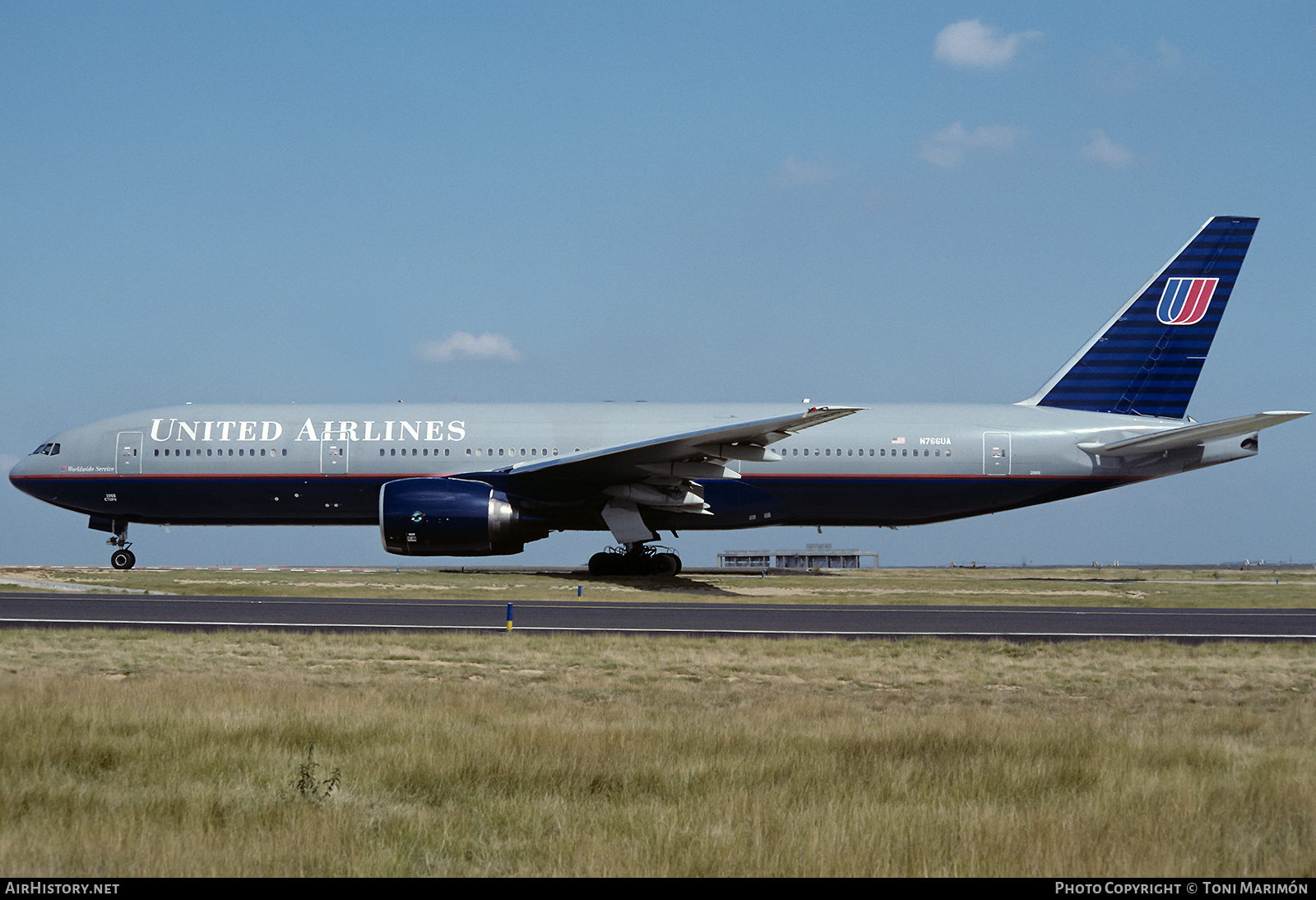 Aircraft Photo of N766UA | Boeing 777-222 | United Airlines | AirHistory.net #636994