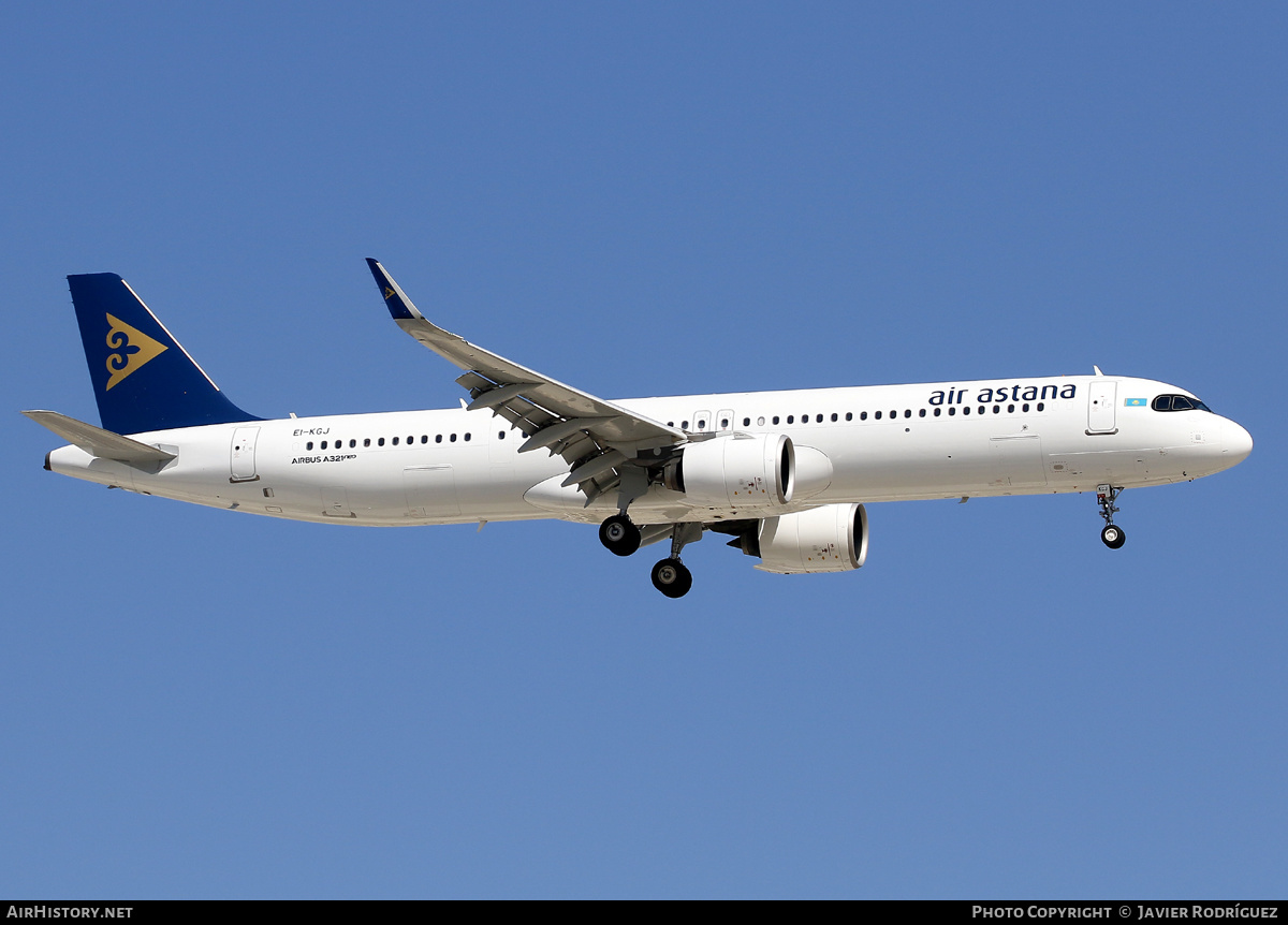 Aircraft Photo of EI-KGJ | Airbus A321-271NX | Air Astana | AirHistory.net #637016