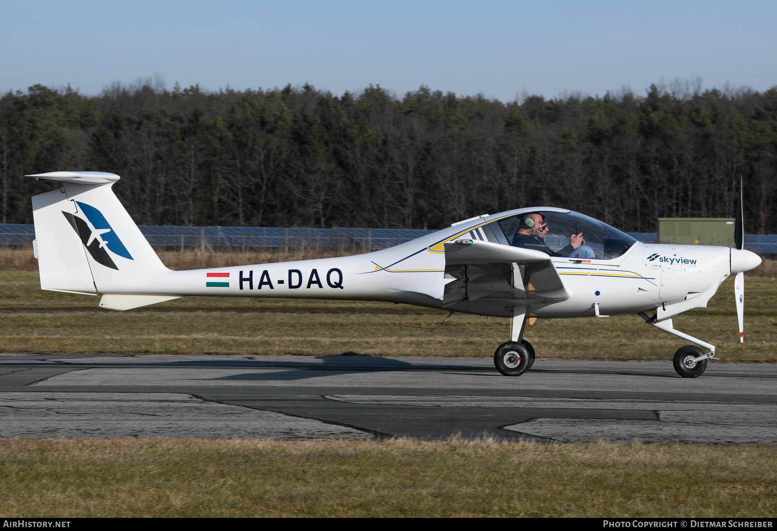 Aircraft Photo of HA-DAQ | Diamond DA20A-1 Katana | Skyview Aviation | AirHistory.net #637031