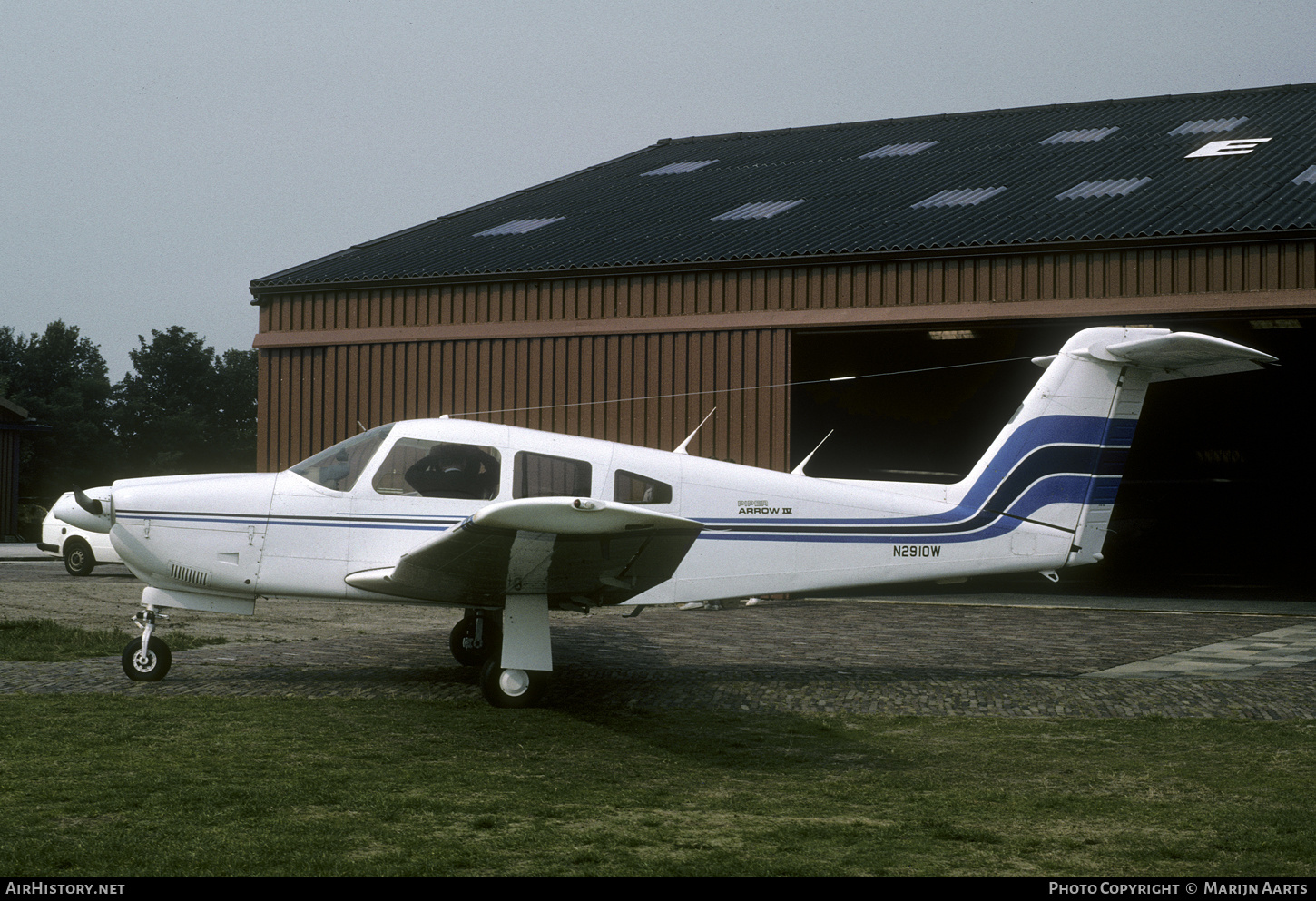 Aircraft Photo of N2910W | Piper PA-28RT-201 Cherokee Arrow IV | AirHistory.net #637041