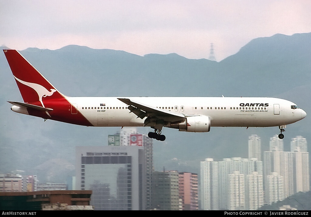 Aircraft Photo of VH-OGP | Boeing 767-338/ER | Qantas | AirHistory.net #637062