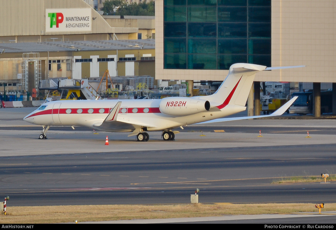 Aircraft Photo of N922H | Gulfstream Aerospace G650 (G-VI) | AirHistory.net #637075