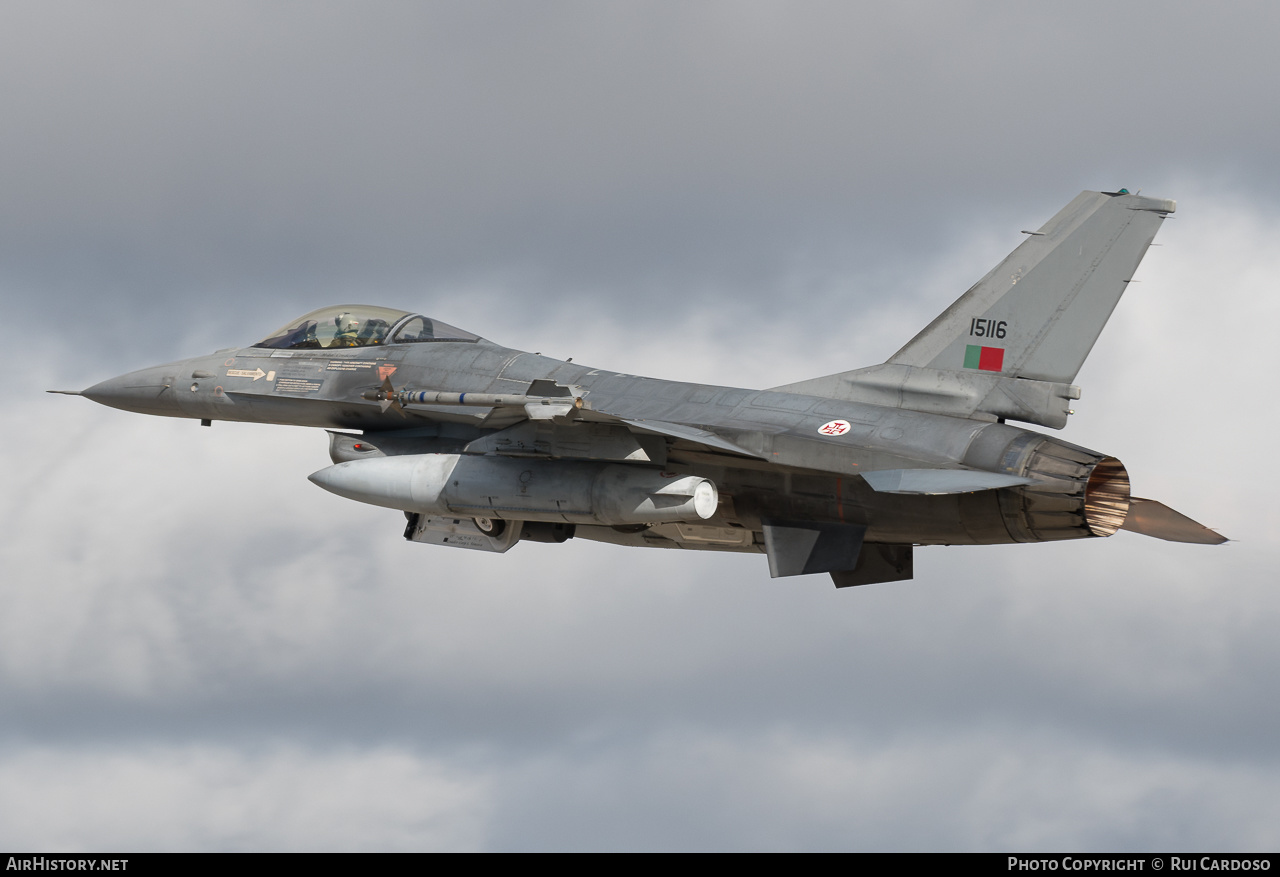 Aircraft Photo of 15116 | General Dynamics F-16AM Fighting Falcon | Portugal - Air Force | AirHistory.net #637147