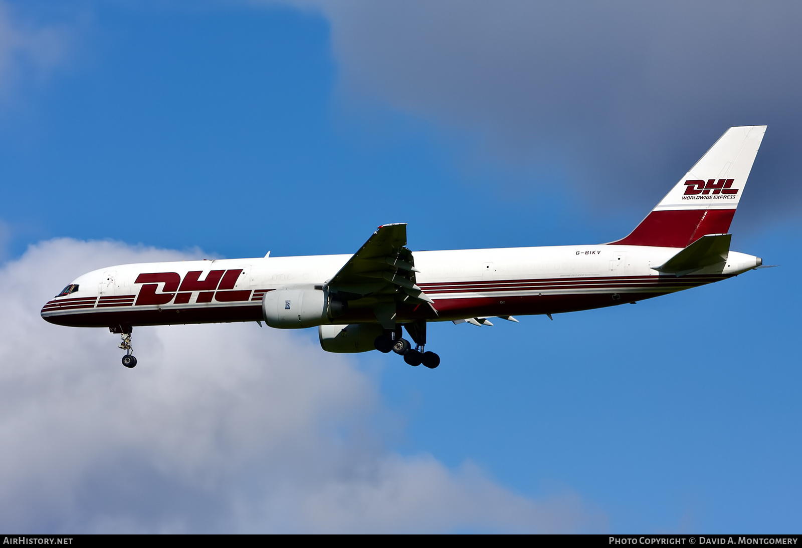 Aircraft Photo of G-BIKV | Boeing 757-236/SF | DHL Worldwide Express | AirHistory.net #637154