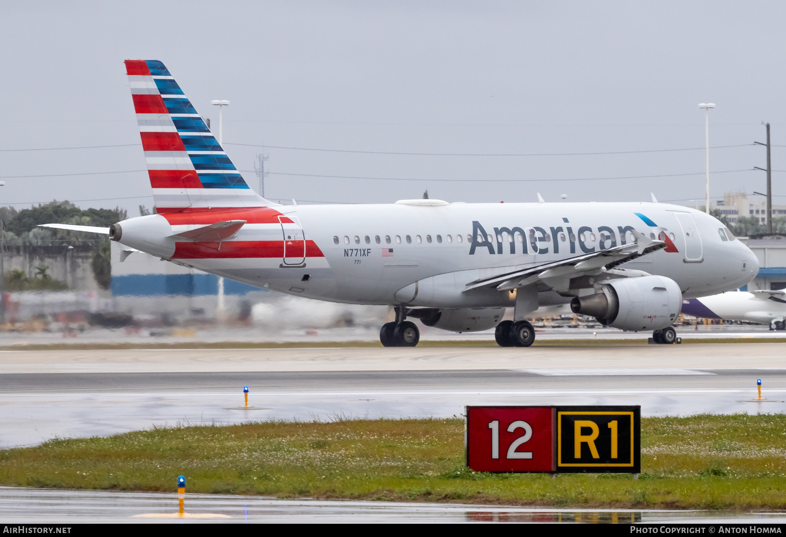 Aircraft Photo of N771XF | Airbus A319-112 | American Airlines | AirHistory.net #637183