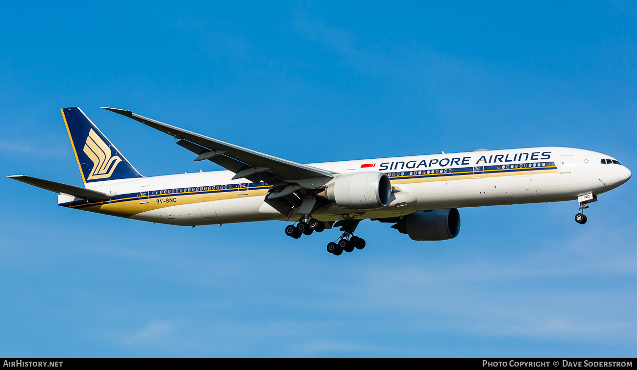 Aircraft Photo of 9V-SNC | Boeing 777-312/ER | Singapore Airlines | AirHistory.net #637235