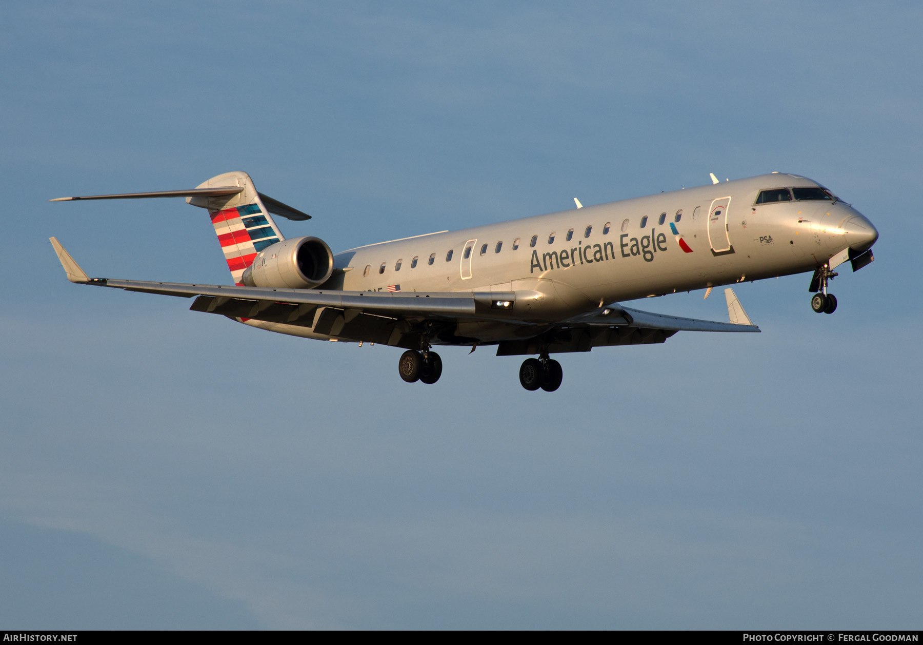 Aircraft Photo of N503AE | Bombardier CRJ-701ER (CL-600-2C10) | American Eagle | AirHistory.net #637271