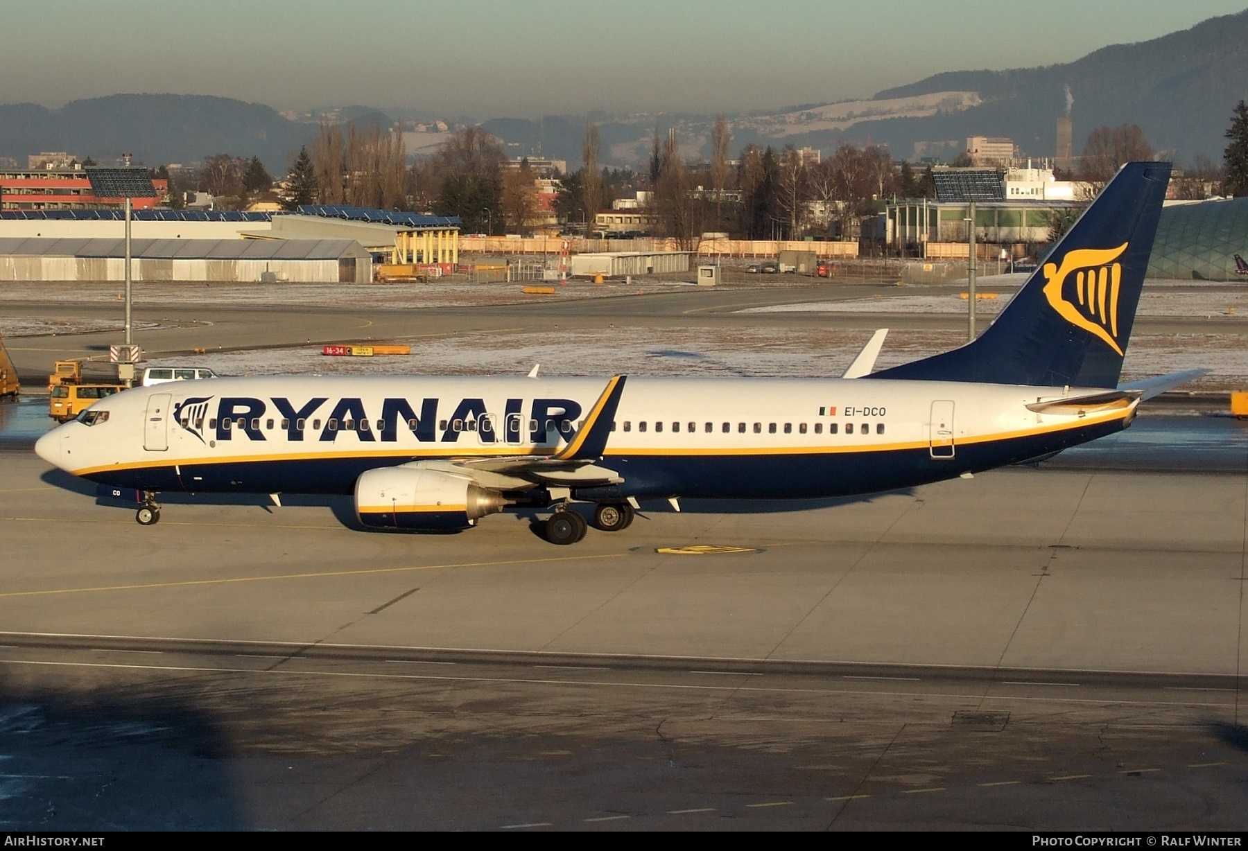 Aircraft Photo of EI-DCO | Boeing 737-8AS | Ryanair | AirHistory.net #637275