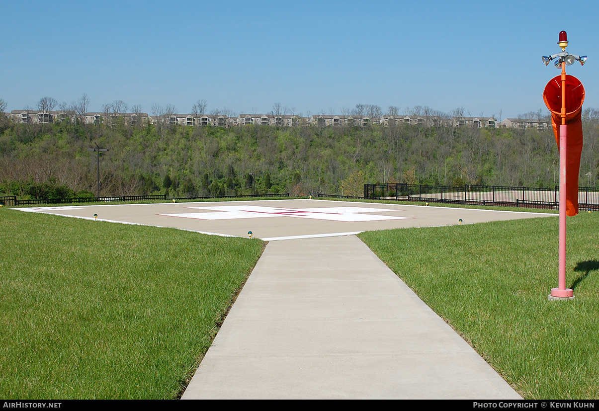 Airport photo of Cincinnati - Good Samaritan Medical Center Heliport (00OH) in Ohio, United States | AirHistory.net #637341