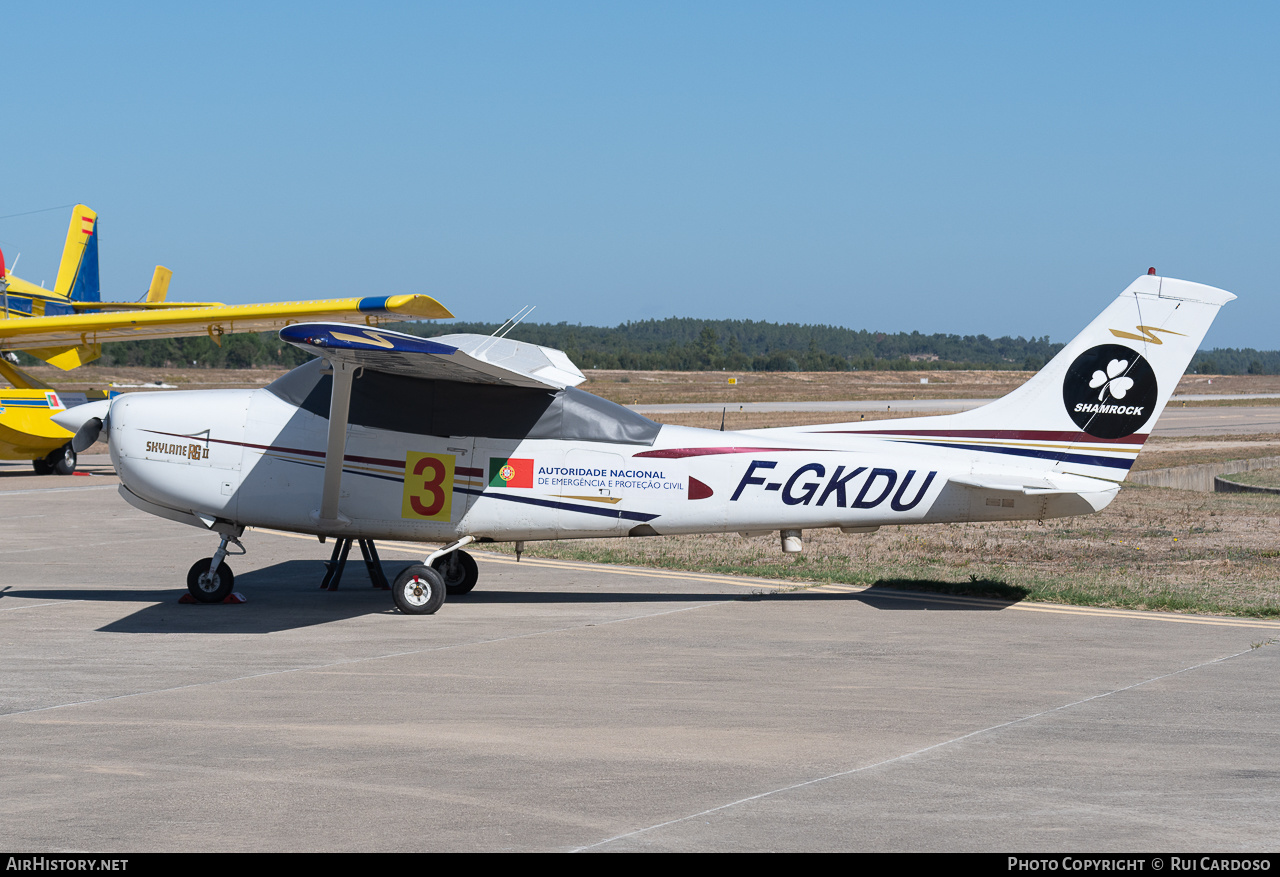 Aircraft Photo of F-GKDU | Cessna R182 Skylane RG II | Autoridade Nacional de Emergência e Proteção Civil | AirHistory.net #637347