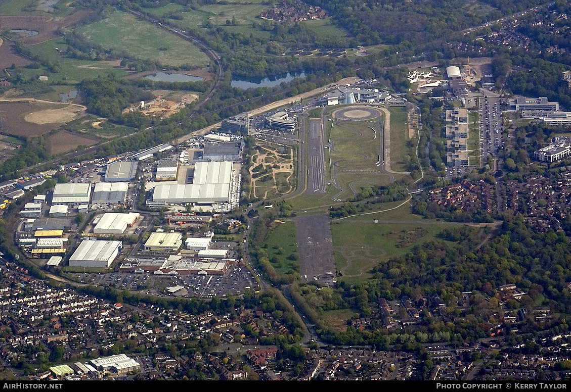 Airport photo of Brooklands (EGLB) (closed) in England, United Kingdom | AirHistory.net #637415