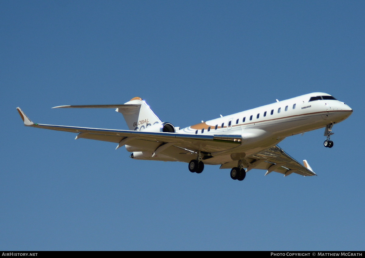 Aircraft Photo of N796GL | Bombardier Global 6000 (BD-700-1A10) | AirHistory.net #637449