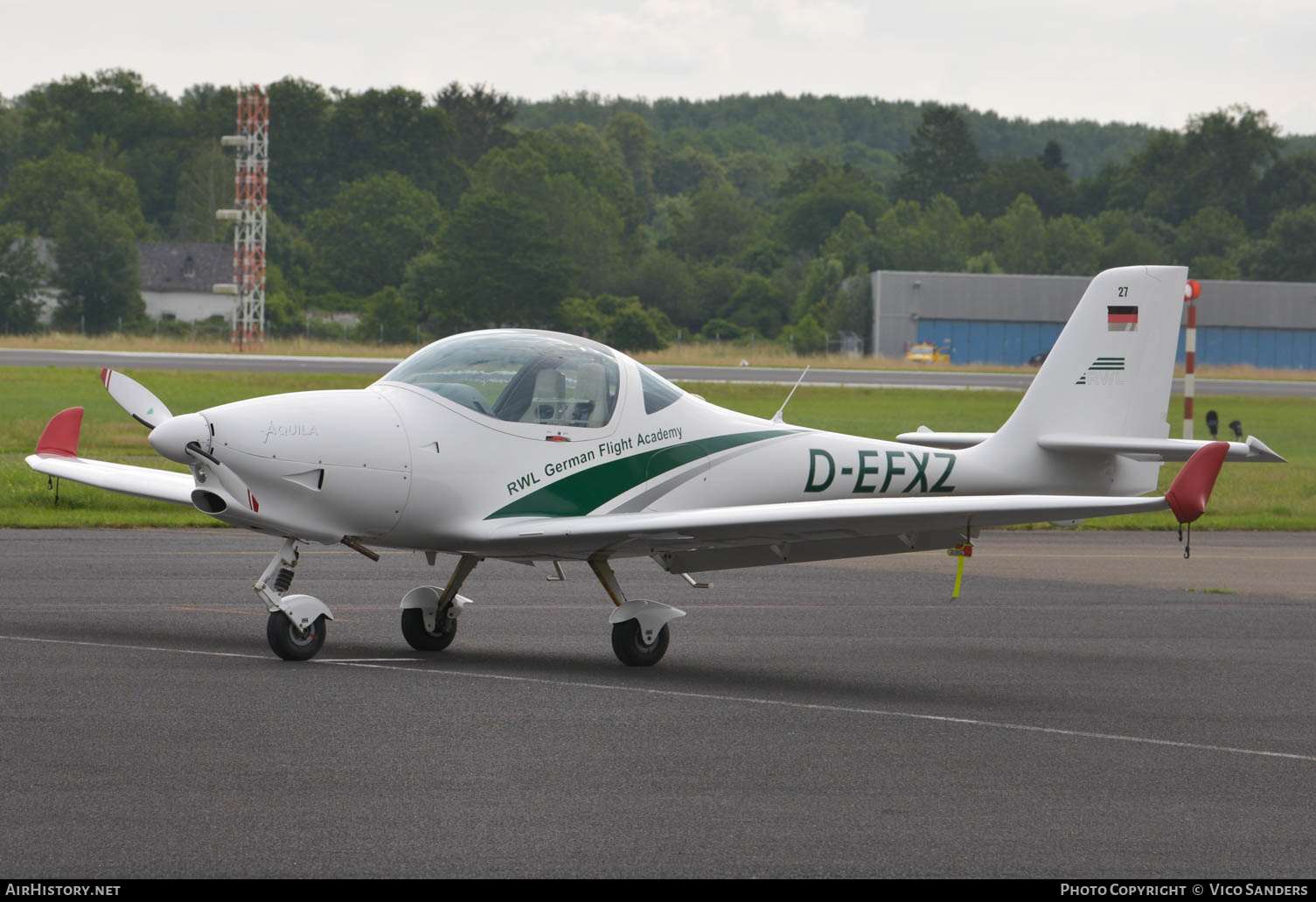 Aircraft Photo of D-EFXZ | Aquila AT01 A210 | RWL German Flight Academy | AirHistory.net #637451