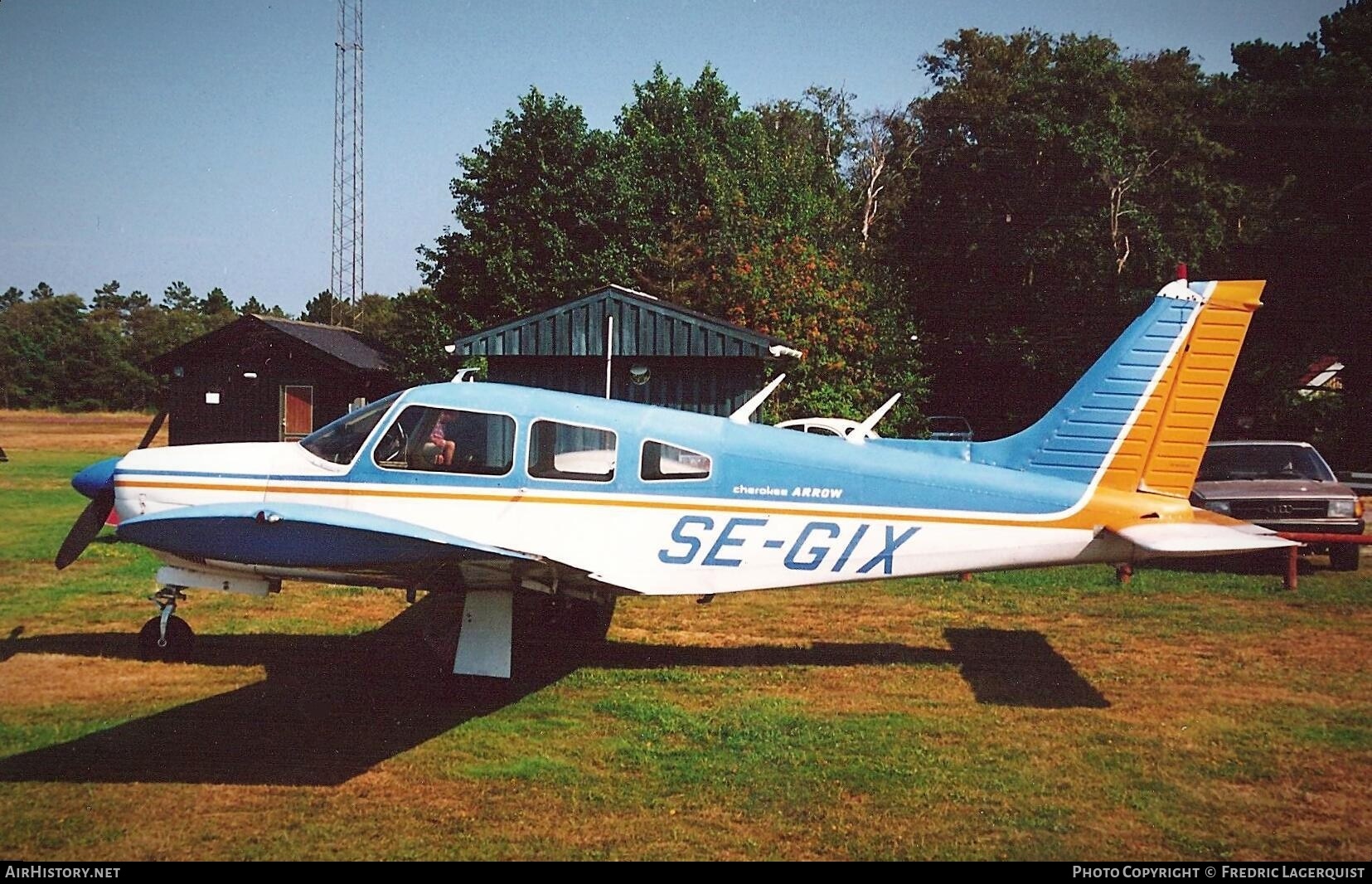 Aircraft Photo of SE-GIX | Piper PA-28R-200 Cherokee Arrow II | AirHistory.net #637498