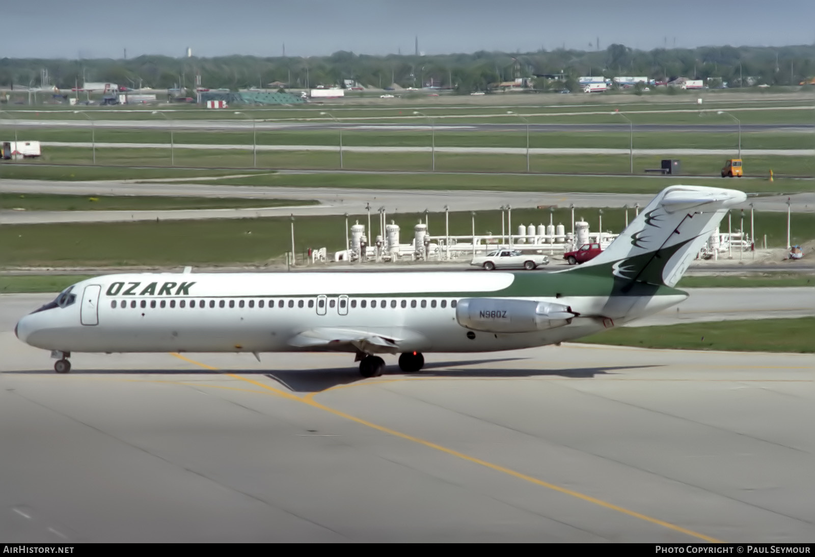 Aircraft Photo of N980Z | McDonnell Douglas DC-9-31 | Ozark Air Lines | AirHistory.net #637653