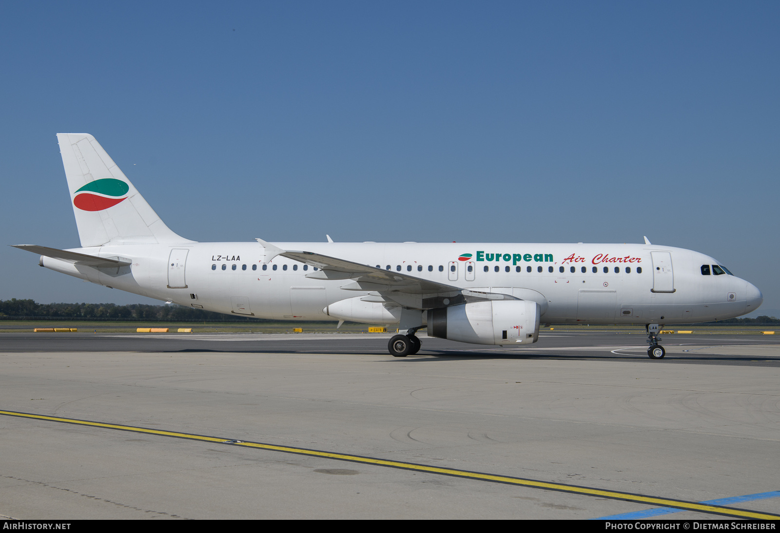 Aircraft Photo of LZ-LAA | Airbus A320-231 | European Air Charter | AirHistory.net #637824