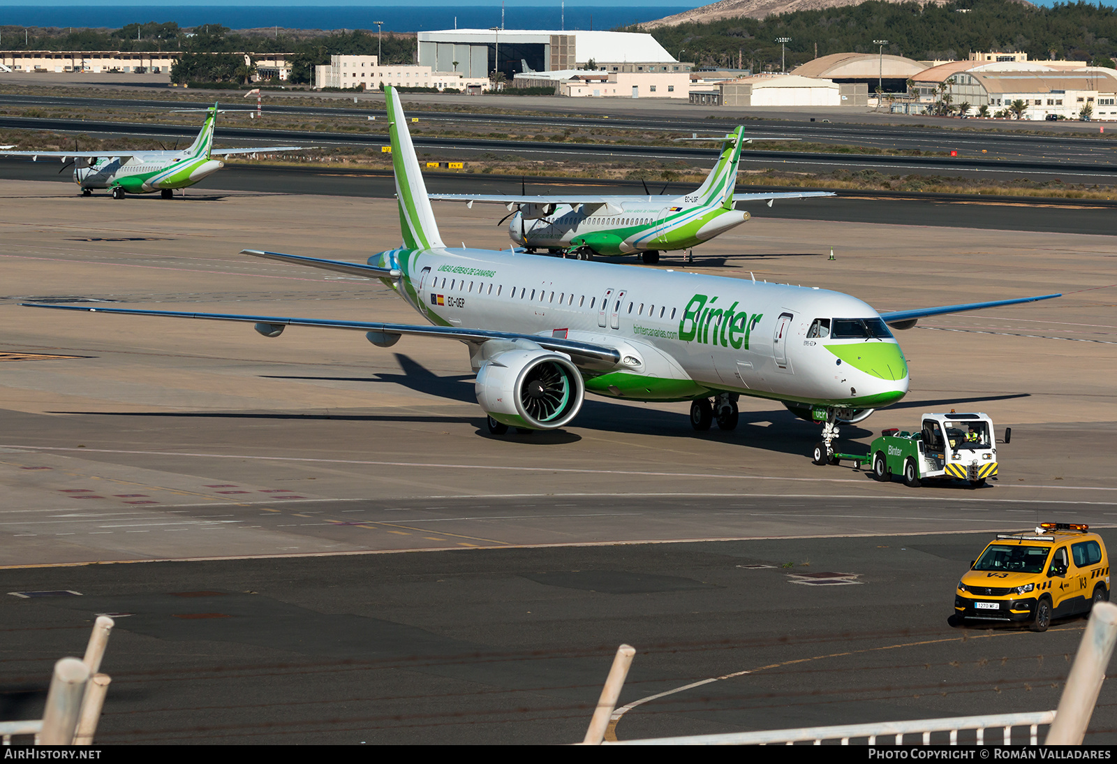 Aircraft Photo of EC-OEP | Embraer 195-E2 (ERJ-190-400) | Binter Canarias | AirHistory.net #637904