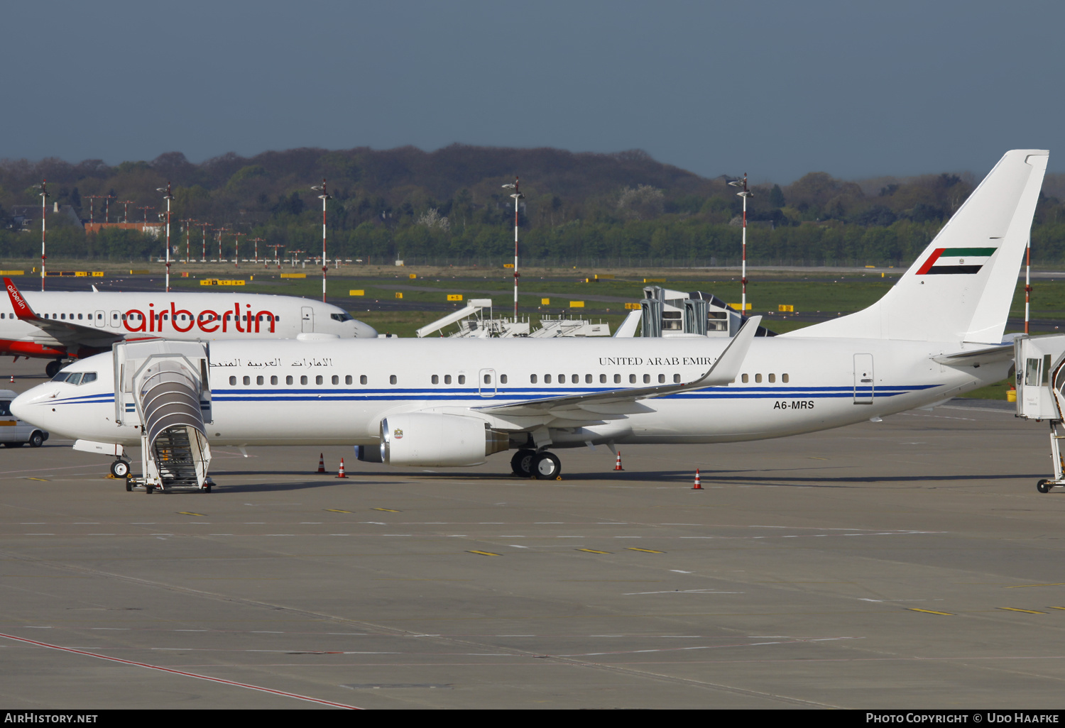 Aircraft Photo of A6-MRS | Boeing 737-8E0 BBJ2 | United Arab Emirates Government | AirHistory.net #637971