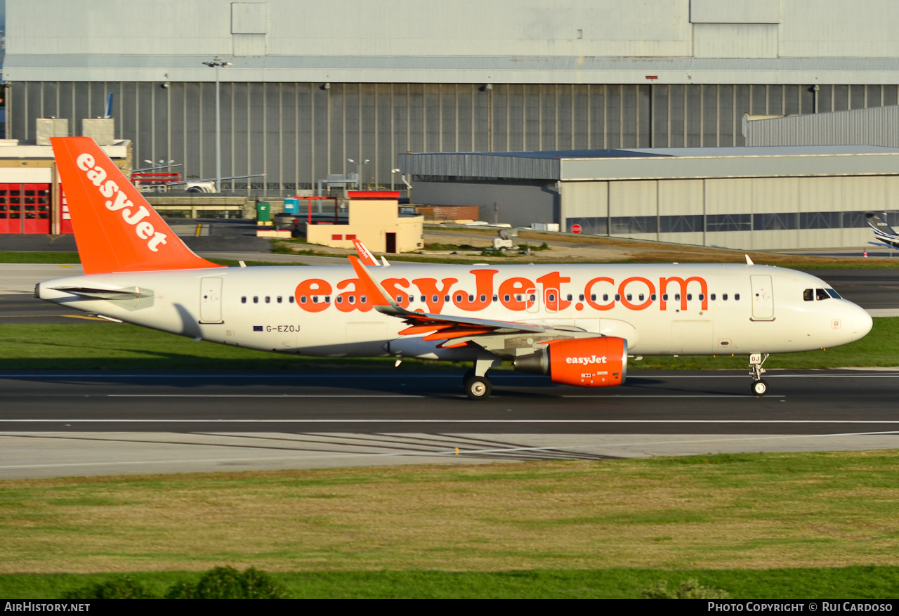 Aircraft Photo of G-EZOJ | Airbus A320-214 | EasyJet | AirHistory.net #638244