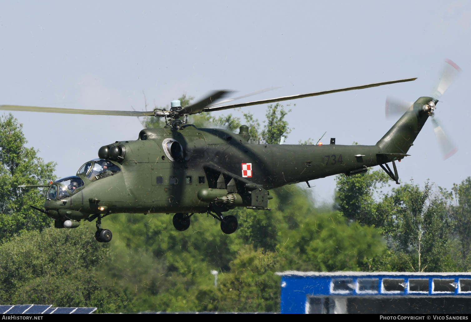 Aircraft Photo of 734 | Mil Mi-24W | Poland - Army | AirHistory.net #638246