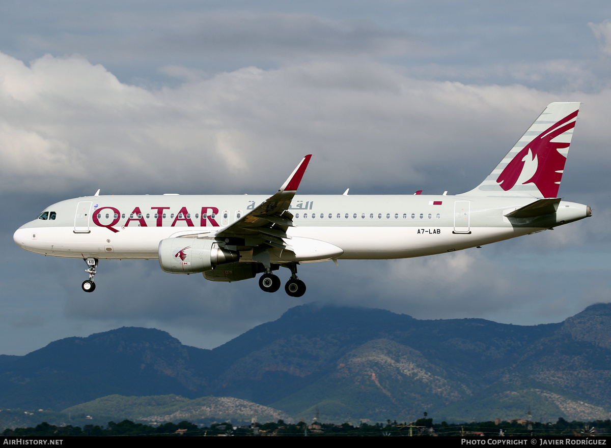 Aircraft Photo of A7-LAB | Airbus A320-214 | Qatar Airways | AirHistory.net #638254