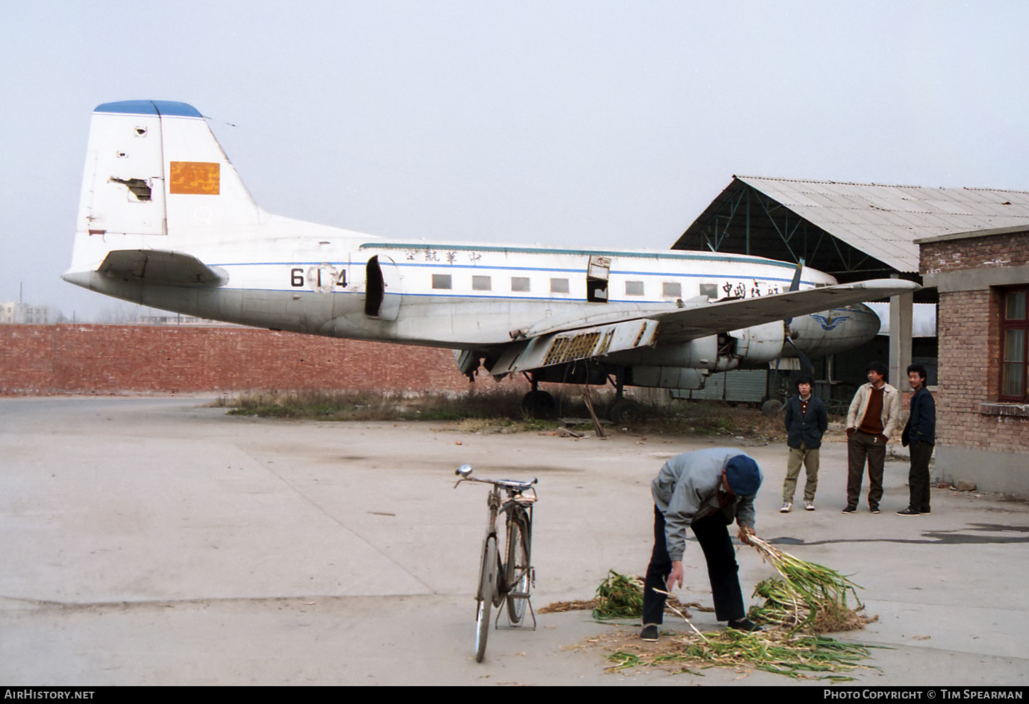Aircraft Photo of 614 | Ilyushin Il-14P | CAAC - Civil Aviation Administration of China | AirHistory.net #638396