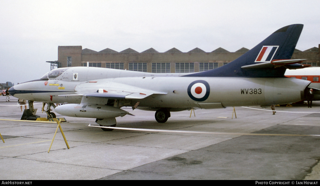 Aircraft Photo of WV383 | Hawker Hunter T7 | UK - Air Force | AirHistory.net #638397