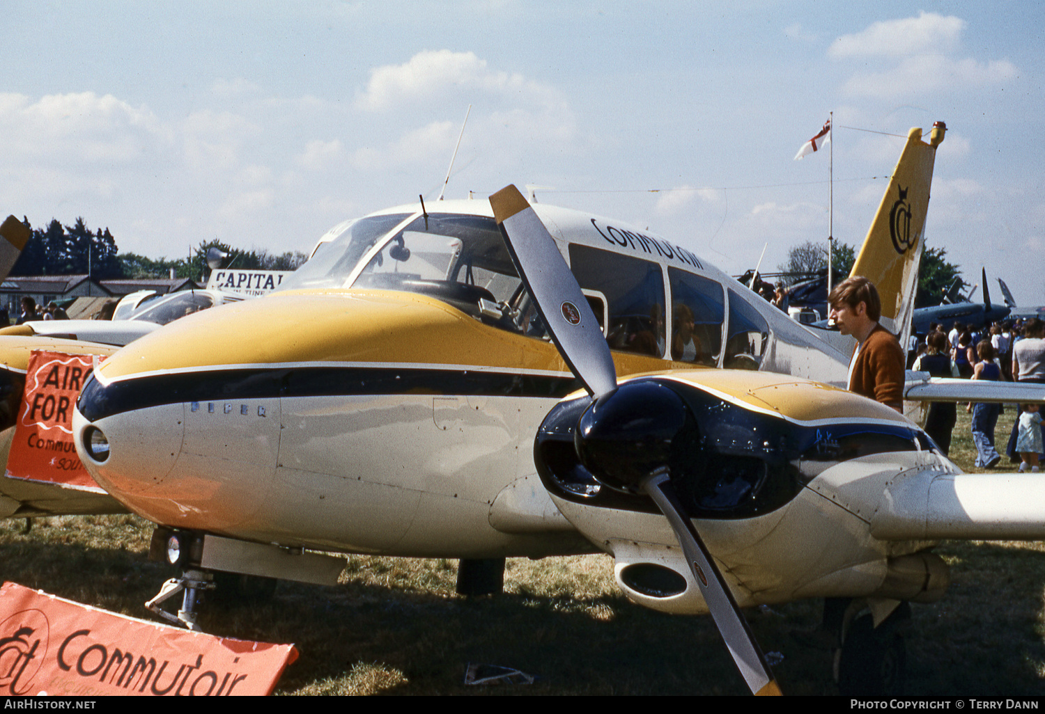 Aircraft Photo of G-BBFW | Piper PA-E23-250 Aztec | Commutair | AirHistory.net #638419