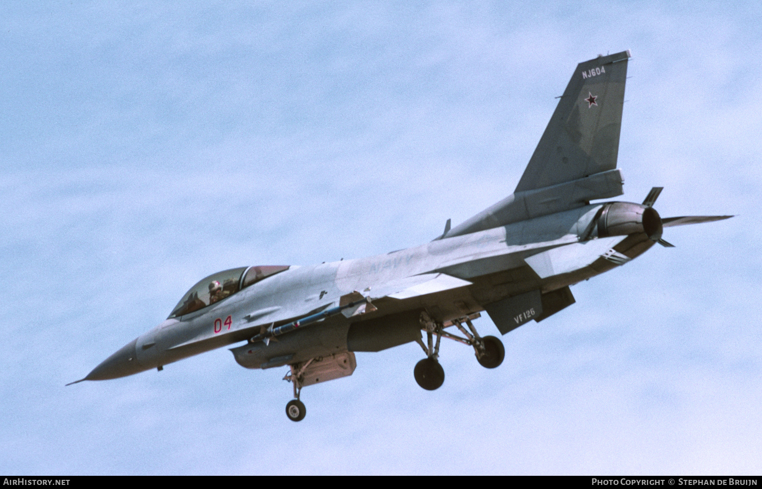 Aircraft Photo of 163566 | General Dynamics F-16N Fighting Falcon | USA - Navy | AirHistory.net #638420
