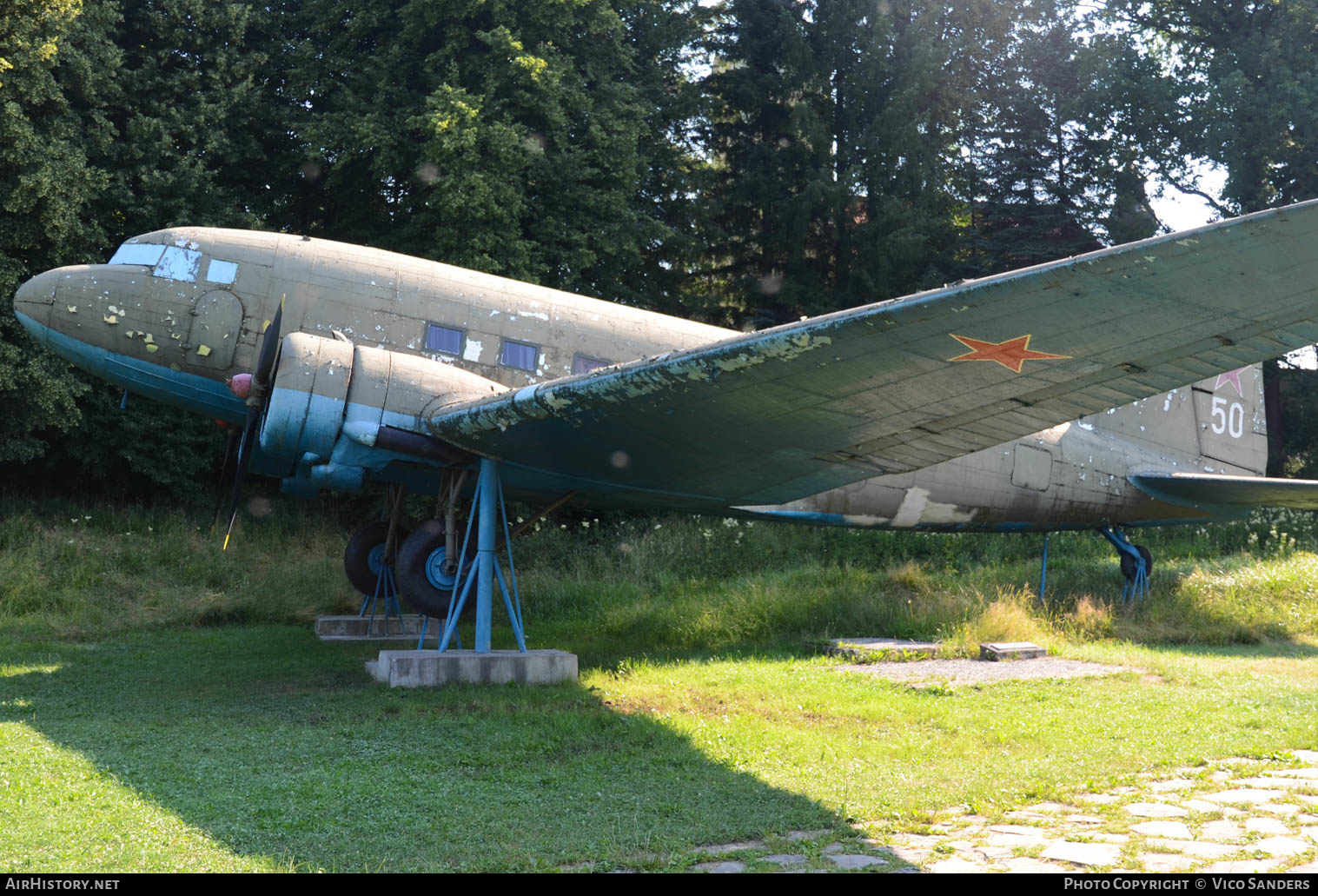 Aircraft Photo of 50 WHITE | Lisunov Li-2T | Soviet Union - Air Force | AirHistory.net #638472