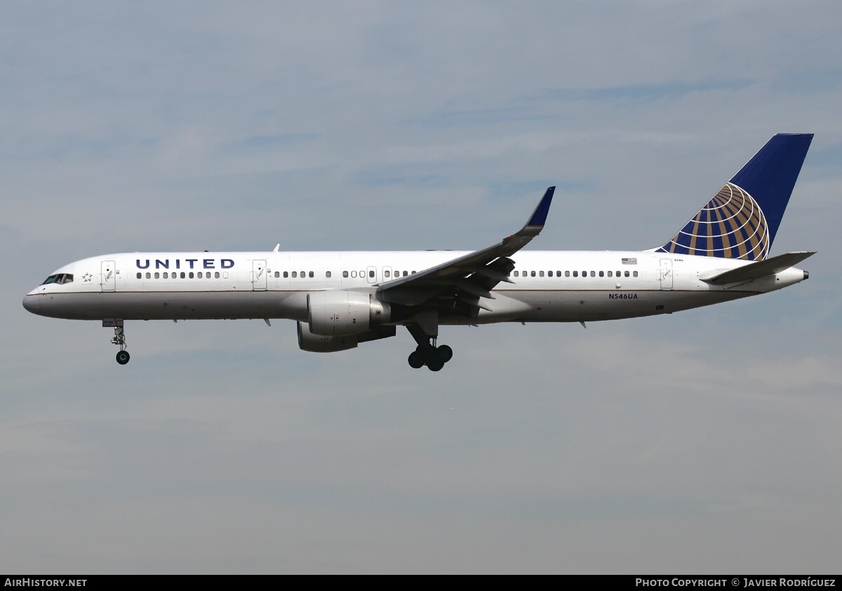 Aircraft Photo of N546UA | Boeing 757-222 | United Airlines | AirHistory.net #638500