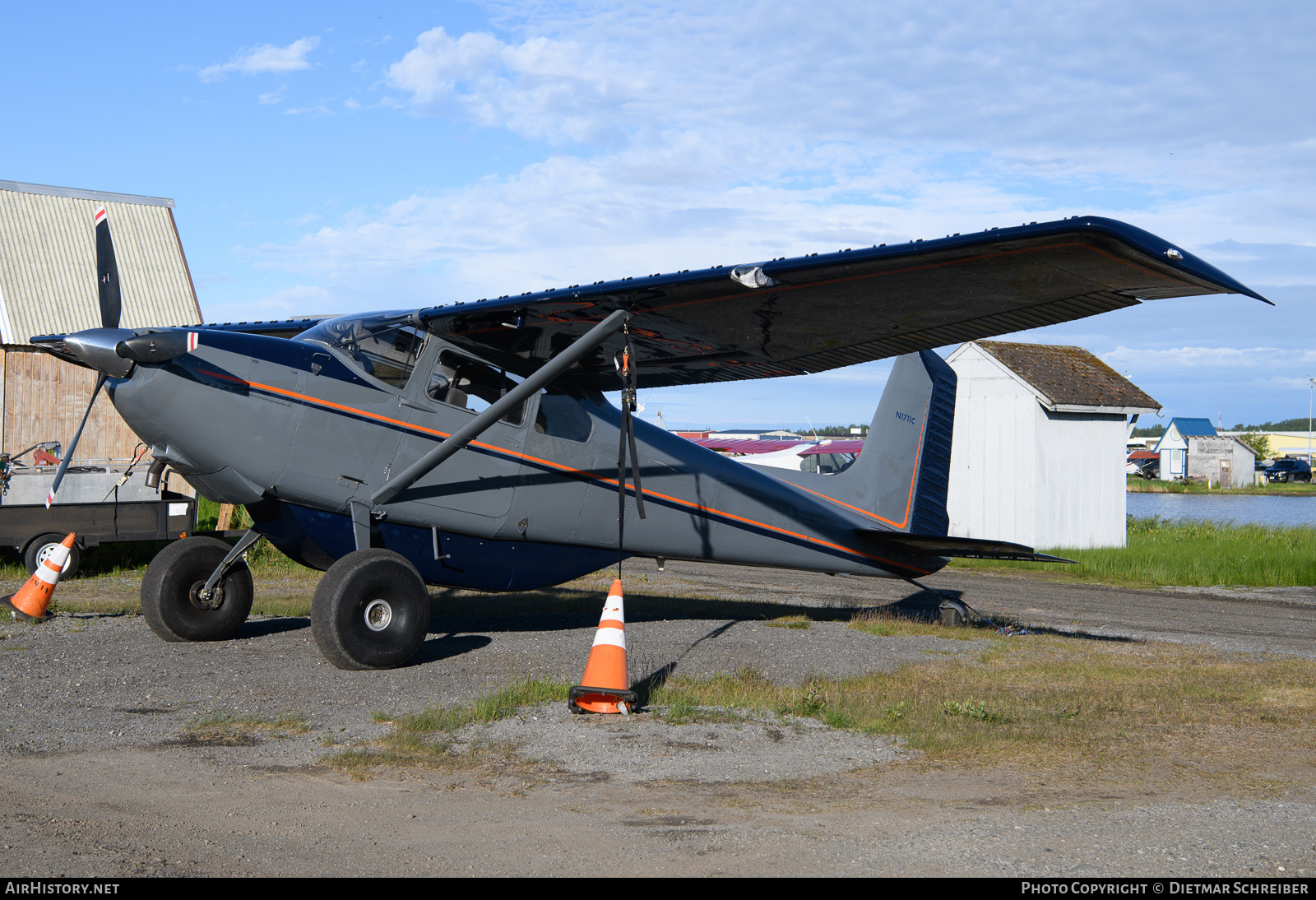 Aircraft Photo of N1711C | Cessna 180 | AirHistory.net #638512