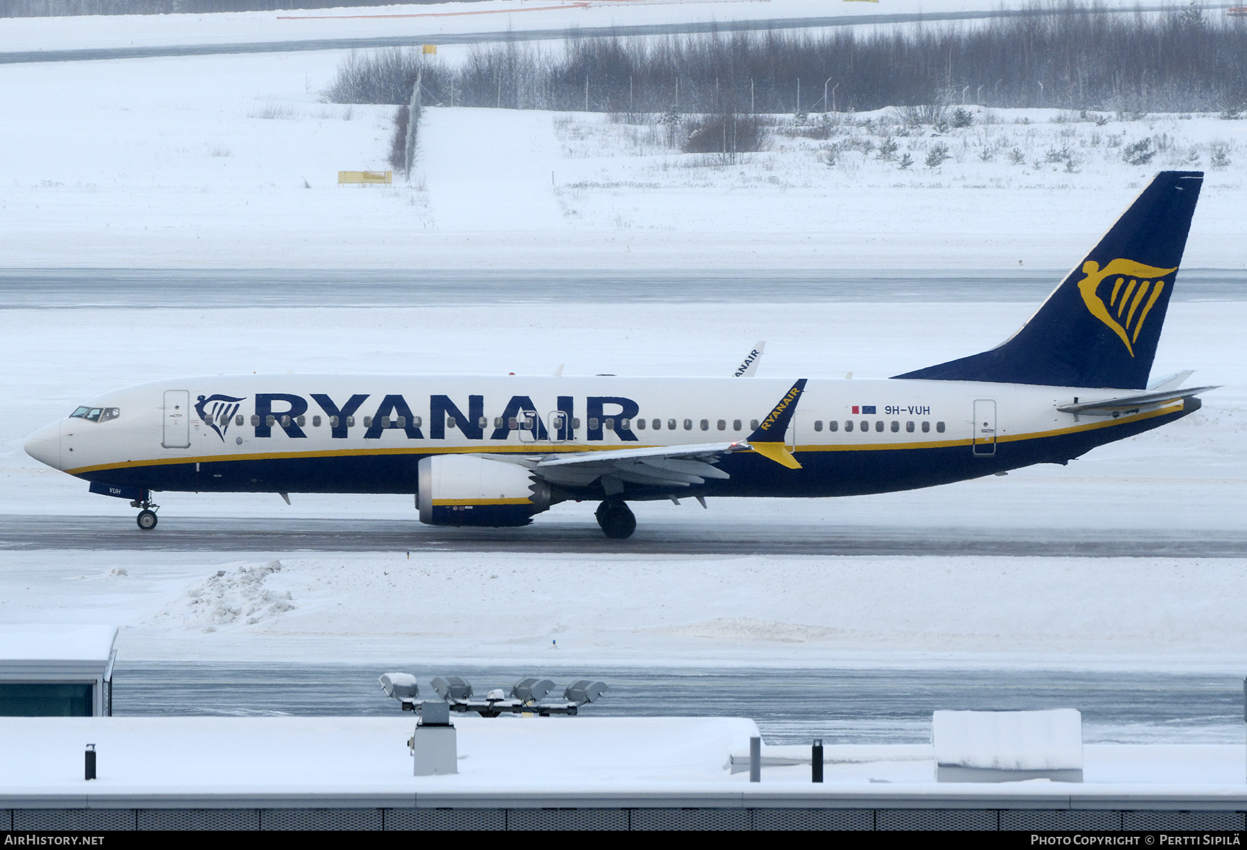 Aircraft Photo of 9H-VUH | Boeing 737-8200 Max 200 | Ryanair | AirHistory.net #638534