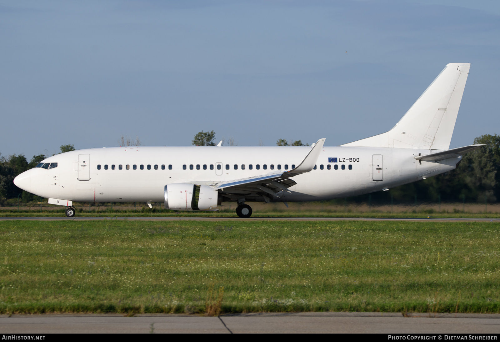 Aircraft Photo of LZ-BOO | Boeing 737-341 | AirHistory.net #638562