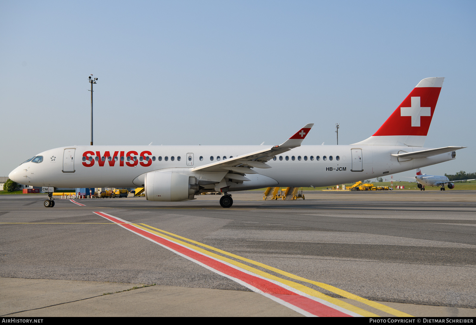 Aircraft Photo of HB-JCM | Bombardier CSeries CS300 (BD-500-1A11) | Swiss International Air Lines | AirHistory.net #638563