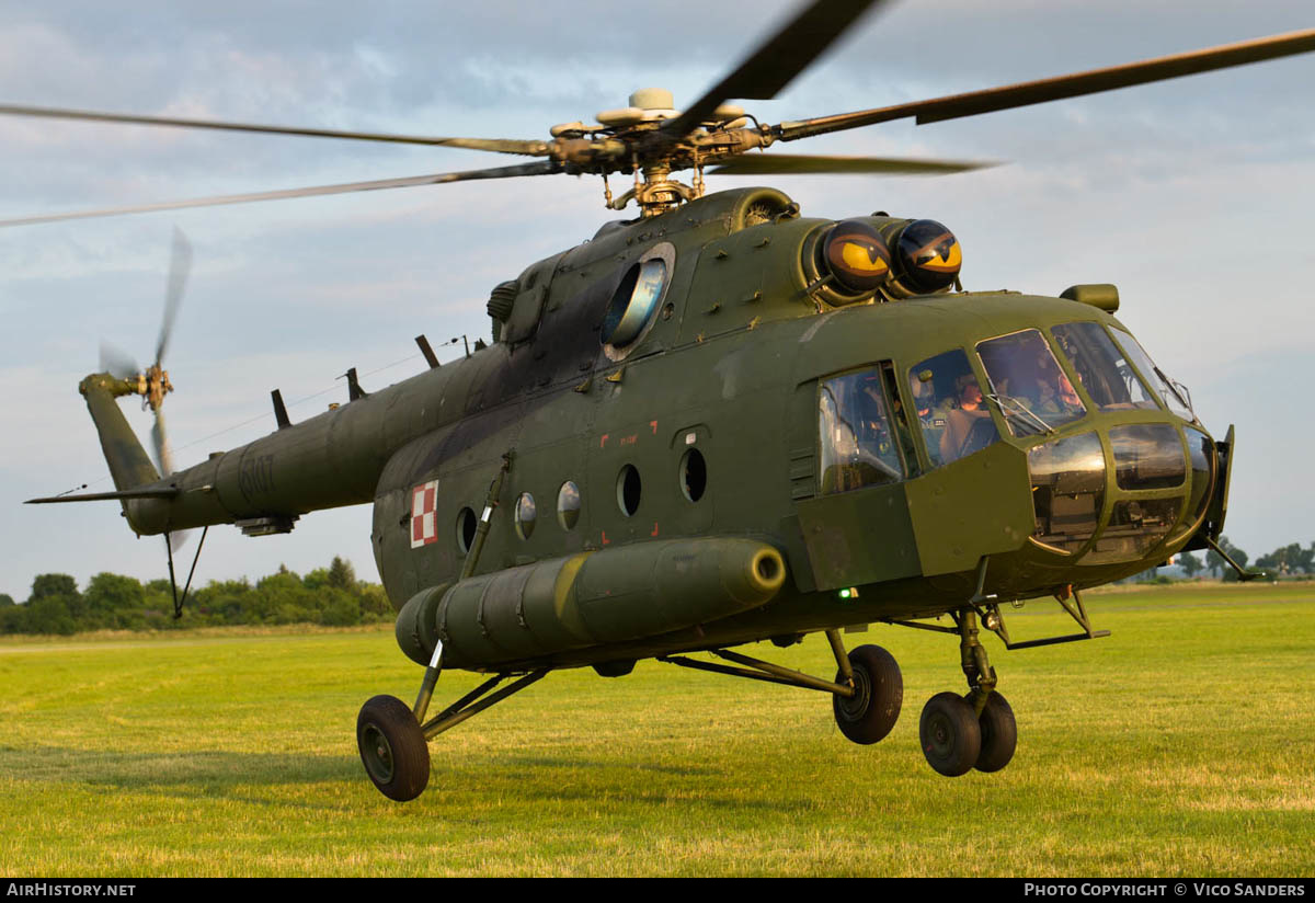Aircraft Photo of 6107 | Mil Mi-8MT | Poland - Army | AirHistory.net #638580