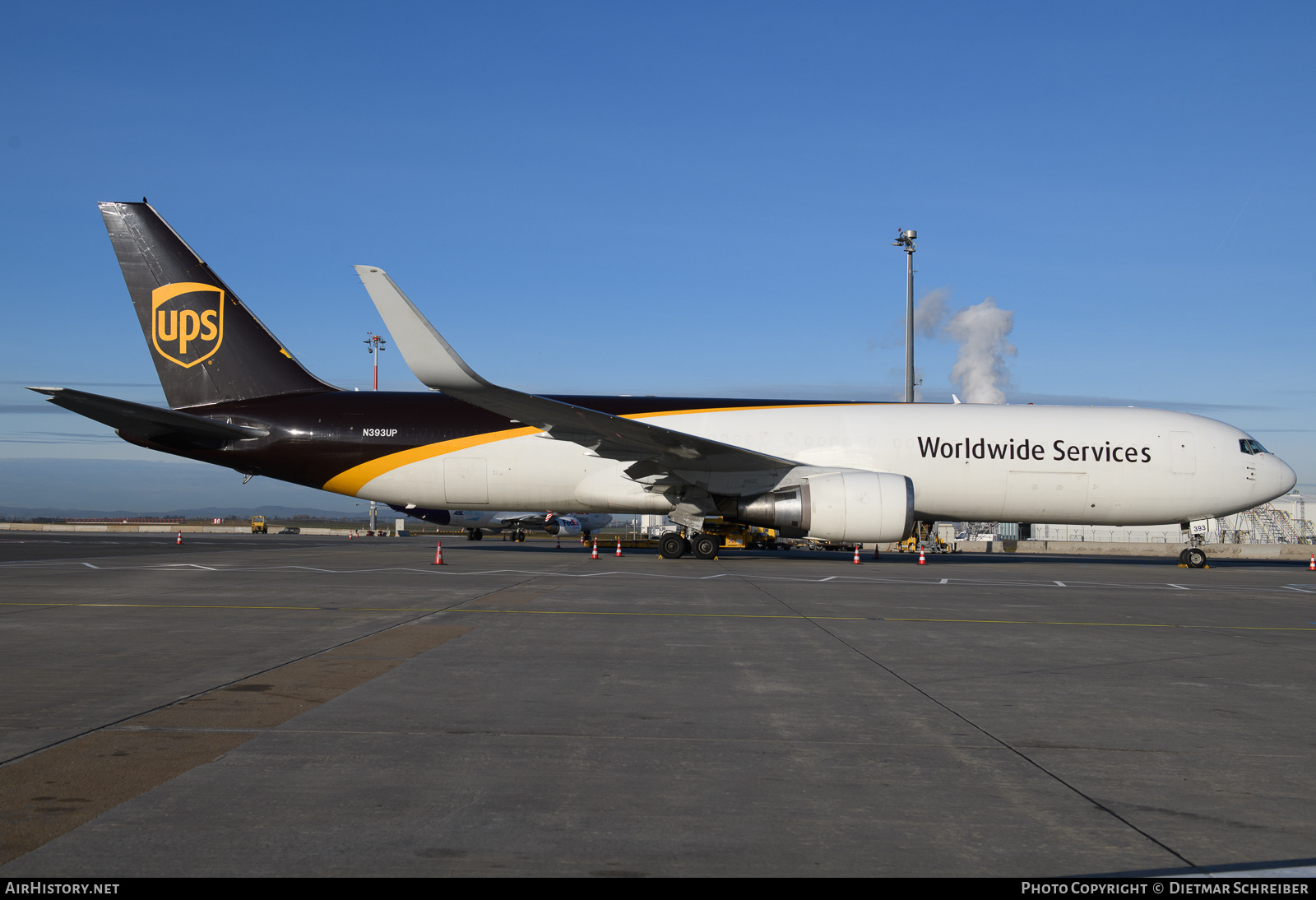 Aircraft Photo of N393UP | Boeing 767-316/ER(BDSF) | United Parcel Service - UPS | AirHistory.net #638705