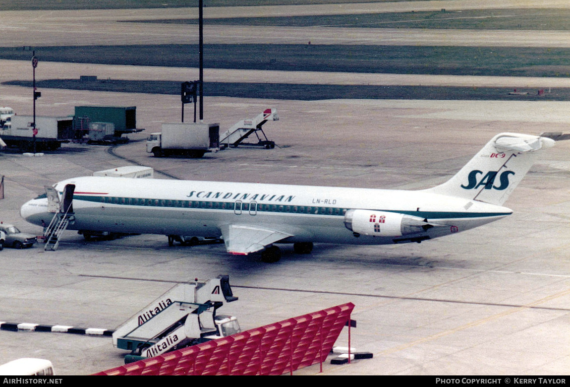 Aircraft Photo of LN-RLD | McDonnell Douglas DC-9-41 | Scandinavian Airlines - SAS | AirHistory.net #638838