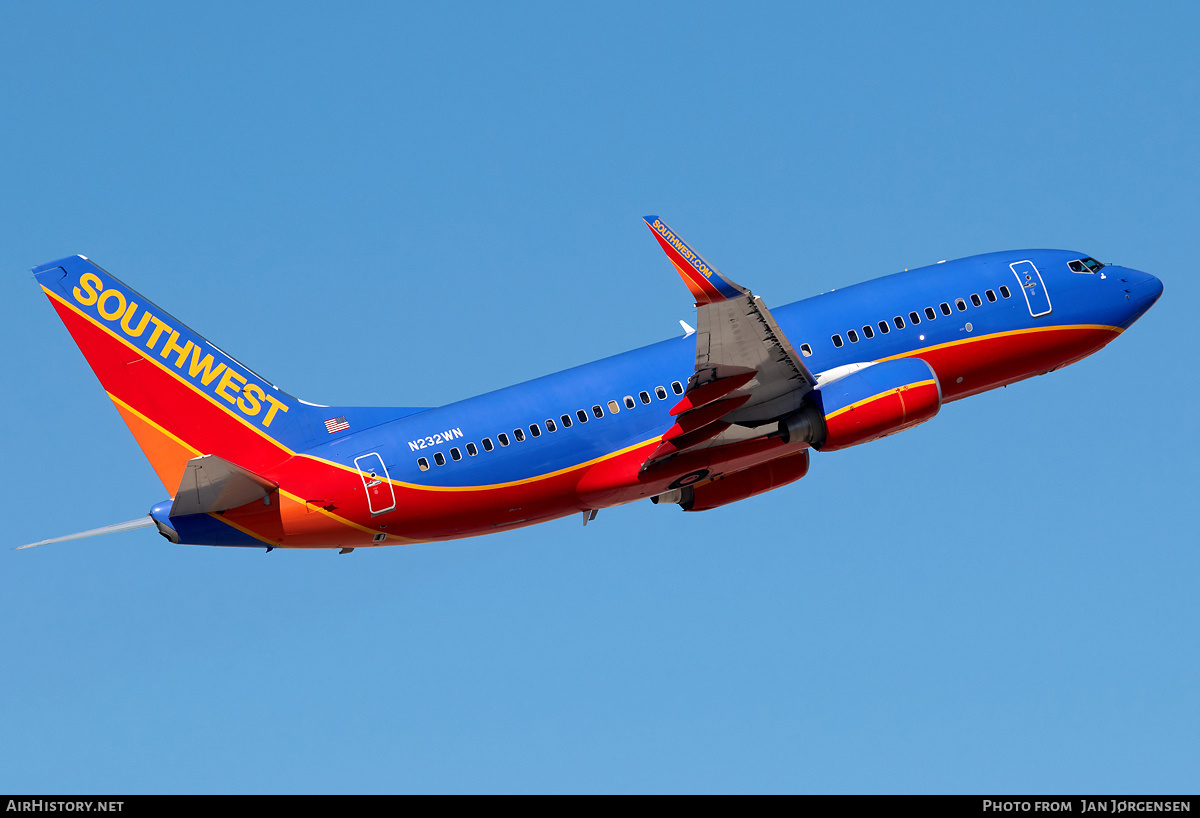 Aircraft Photo of N232WN | Boeing 737-7H4 | Southwest Airlines | AirHistory.net #638840