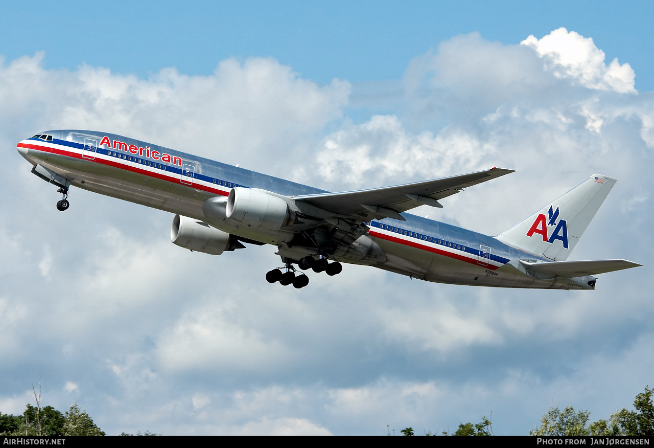 Aircraft Photo of N758AN | Boeing 777-223/ER | American Airlines | AirHistory.net #638852