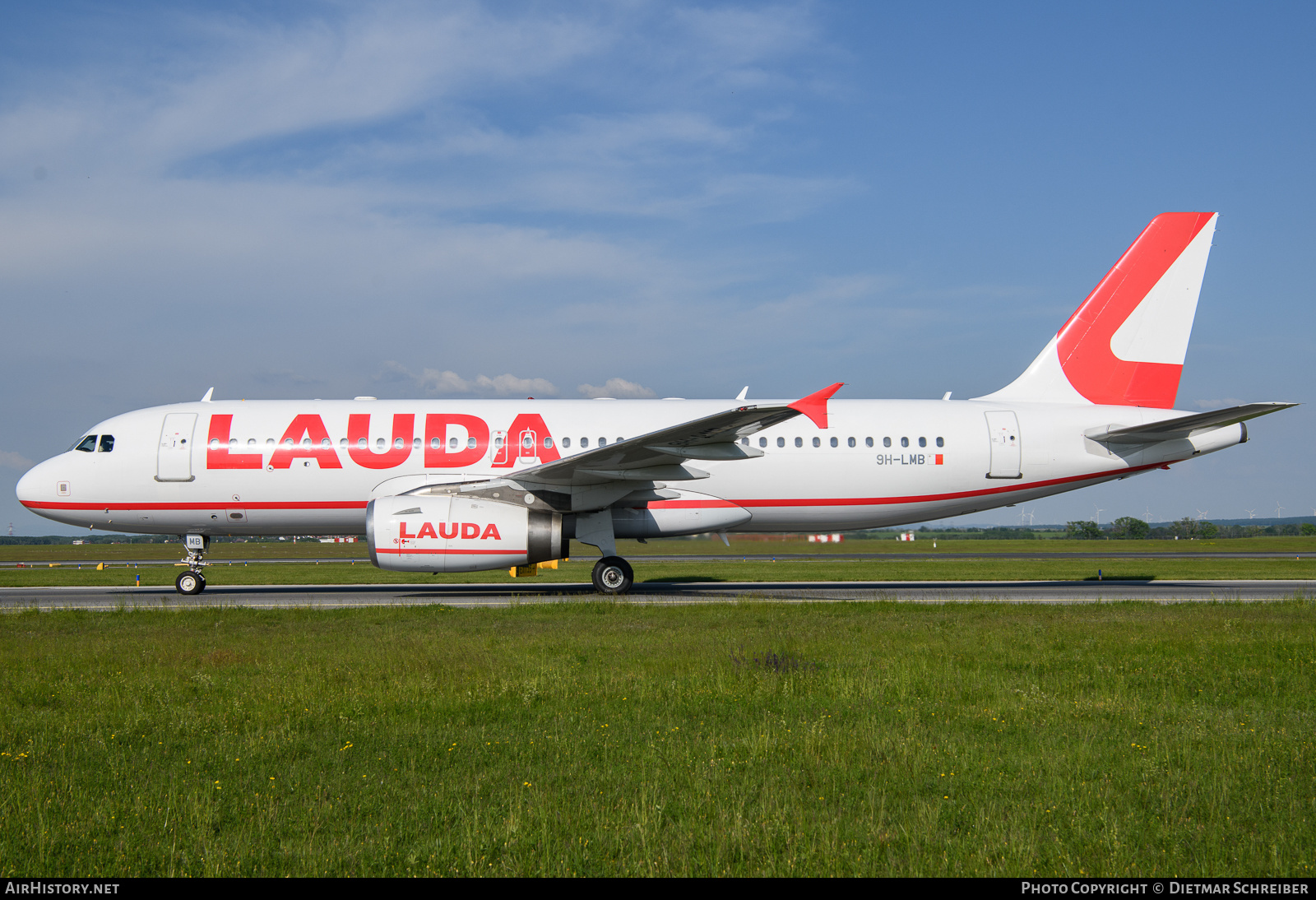 Aircraft Photo of 9H-LMB | Airbus A320-232 | Lauda | AirHistory.net #638922