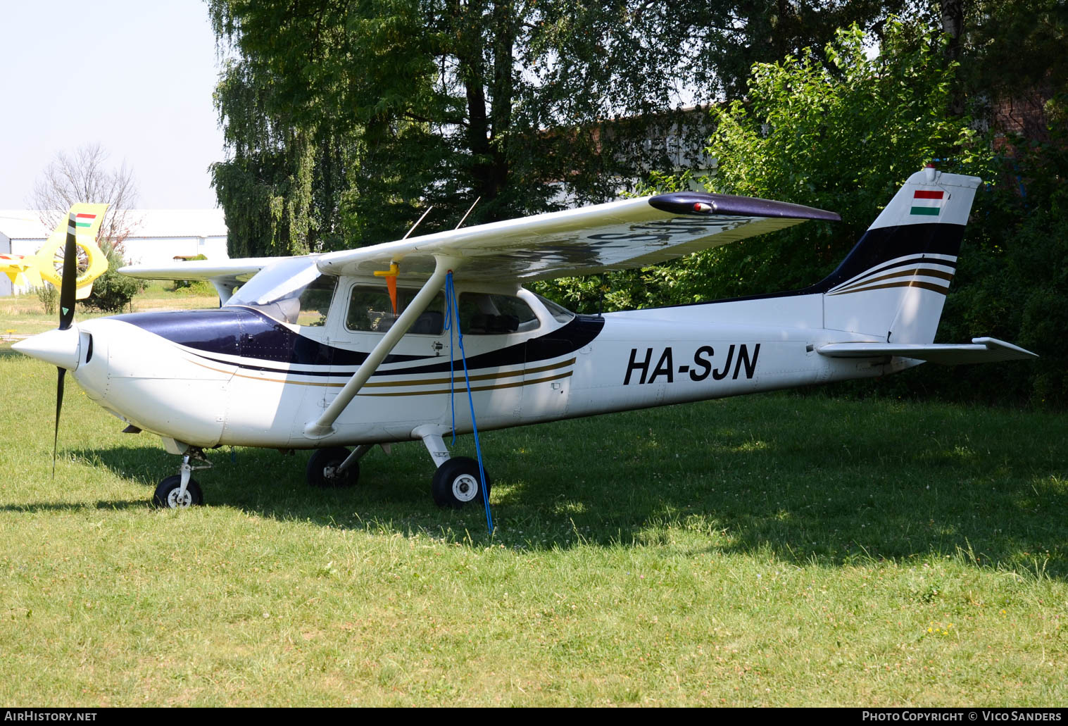Aircraft Photo of HA-SJN | Cessna 172K Skyhawk | AirHistory.net #639003