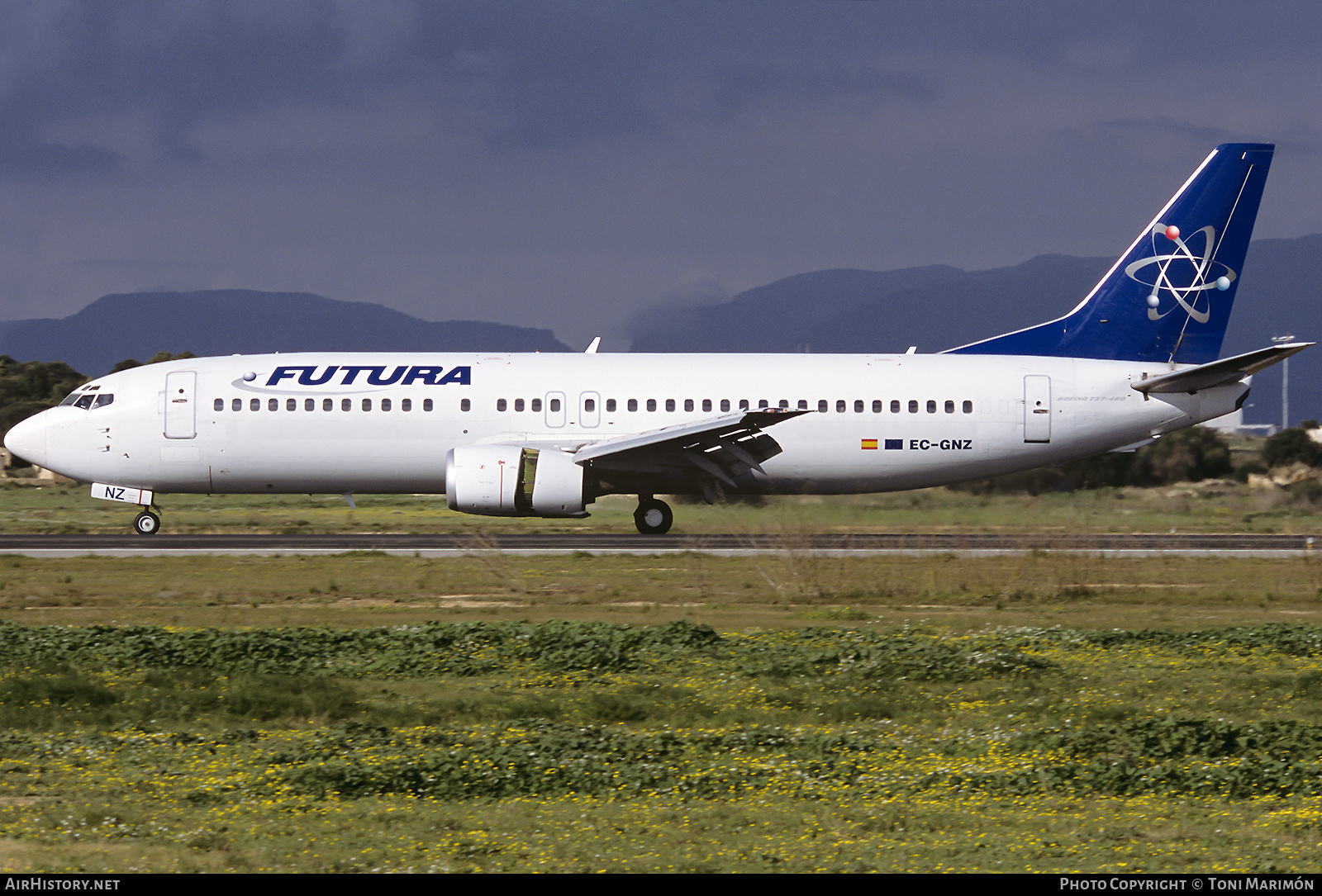 Aircraft Photo of EC-GNZ | Boeing 737-4Y0 | Futura International Airways | AirHistory.net #639006