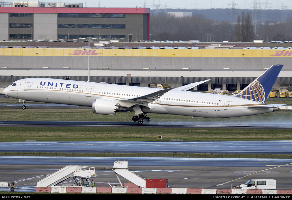 Aircraft Photo of N12006 | Boeing 787-10 Dreamliner | United Airlines | AirHistory.net #639043